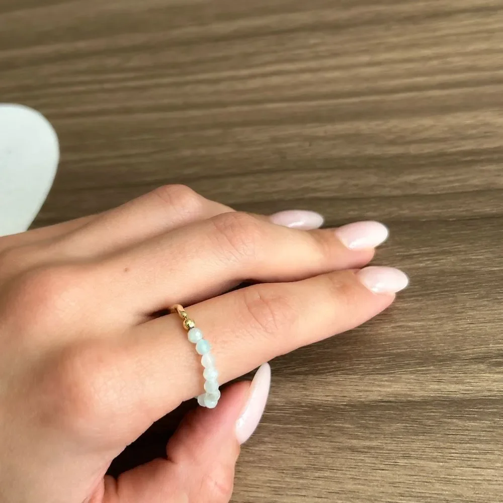 Blue crystal Ring Q460